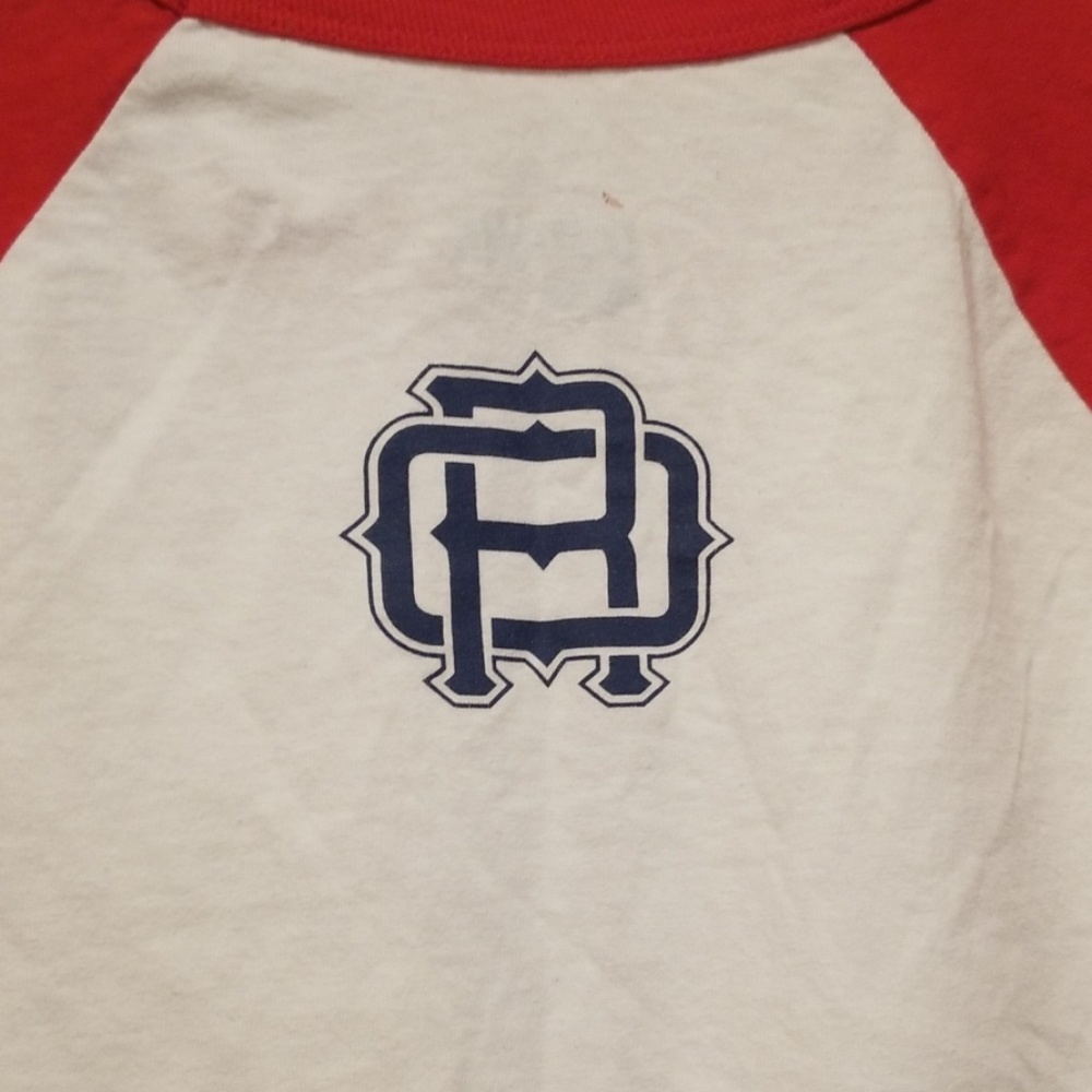 Shirt - Picture 2 of 3